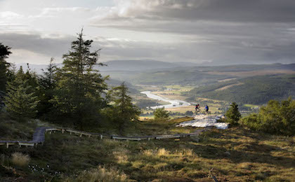 Trail-Center und Bikepacking-Loops verteilen sich quer über das Land.