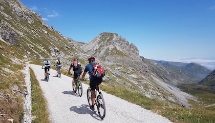 Unterwegs in Richtung des Km Trail-Finales vom Cole Siboletmit 17 Kilometer und 1.700 Tiefenmeter!